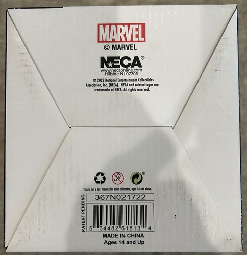 IRON MAN the INFINITY SAGA-Marvel Studios-Hand painted Collector's item-NEW - Picture 6 of 6