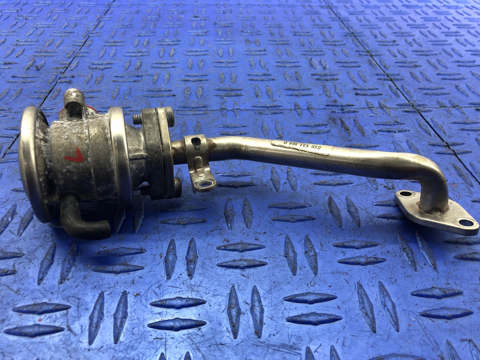 2008-2015 AUDI R8 EXHAUST GAS RECIRCULATION VALVE EGR 079131101 OEM 2014 2013