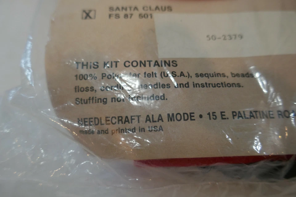 Felt Fantasy NEW Christmas Needle craft Ala Mode Santa Claus Hanging 2 Ornament - Image 3 of 4