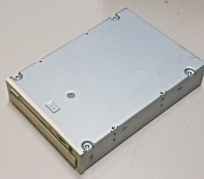 Sony 32x IDE model: CDU711 CD-ROM drive unit internal drive