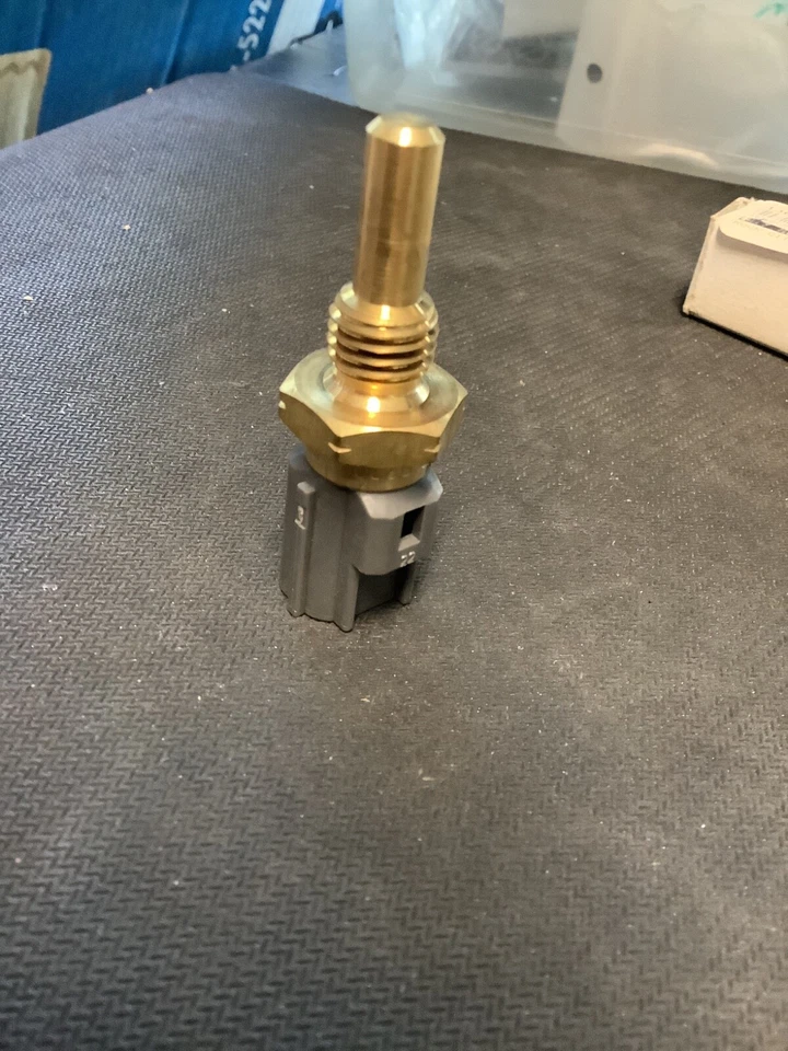 Sensor de temperatura da água Suzuki GSXR600 GSXR750 GSX1300R Hayabusa fabricante de equipamento original novo na caixa - Imagem 3 de 3