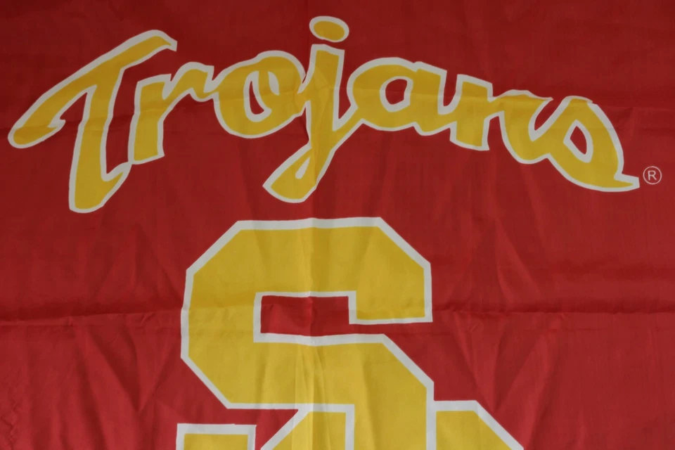 USC Trojans Flag 3x5 Football College Red - Image 3 of 4