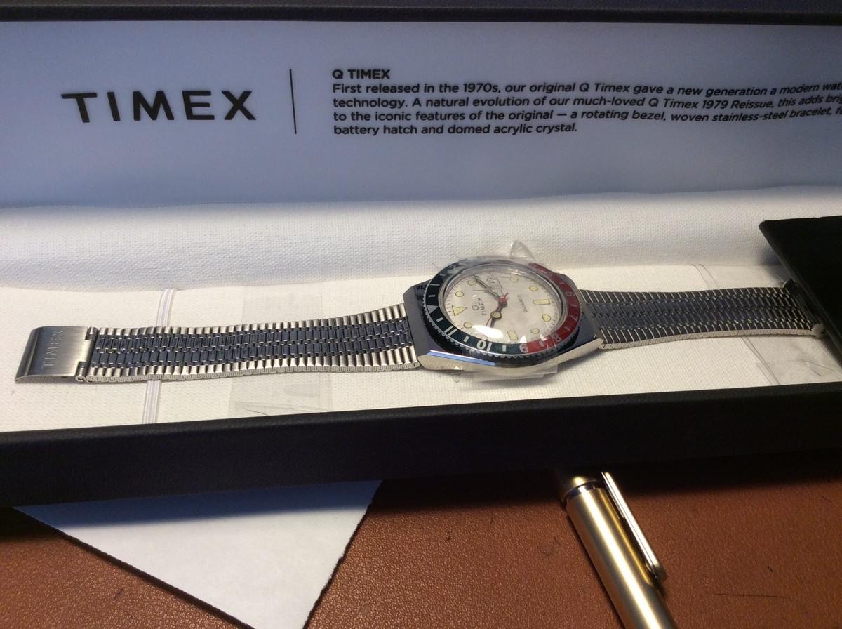 Timex Q Timex Reissue Quartz Blue Dial Pepsi Bezel Watch TW20u61200