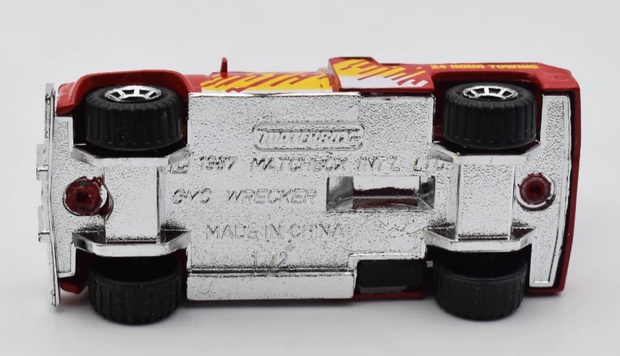 Matchbox Superfast #21 GMC Wrecker rimorchio camion rosso. Prodotto in... - Immagine 4 di 4