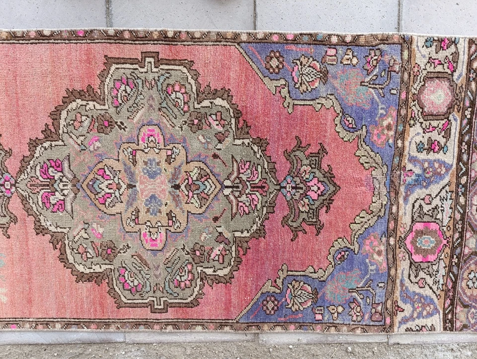 Pink Turkish Oushak Rug: Vintage Wool Hallway Runner (2.2x10.8 ft) - Image 4 of 4