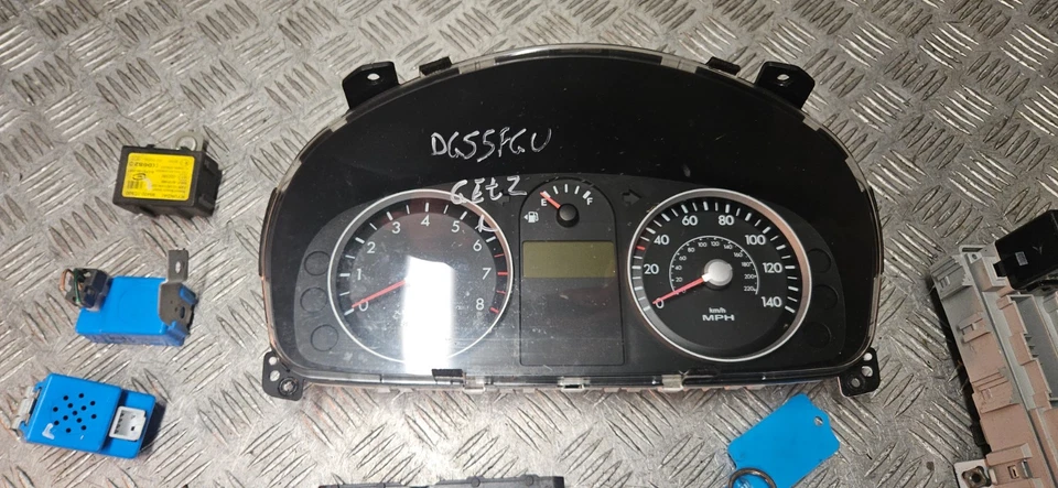 Hyundai Getz AUTO 2005 1.4 petrol ignition barrel key transponder engine ecu kit - Image 2 of 4