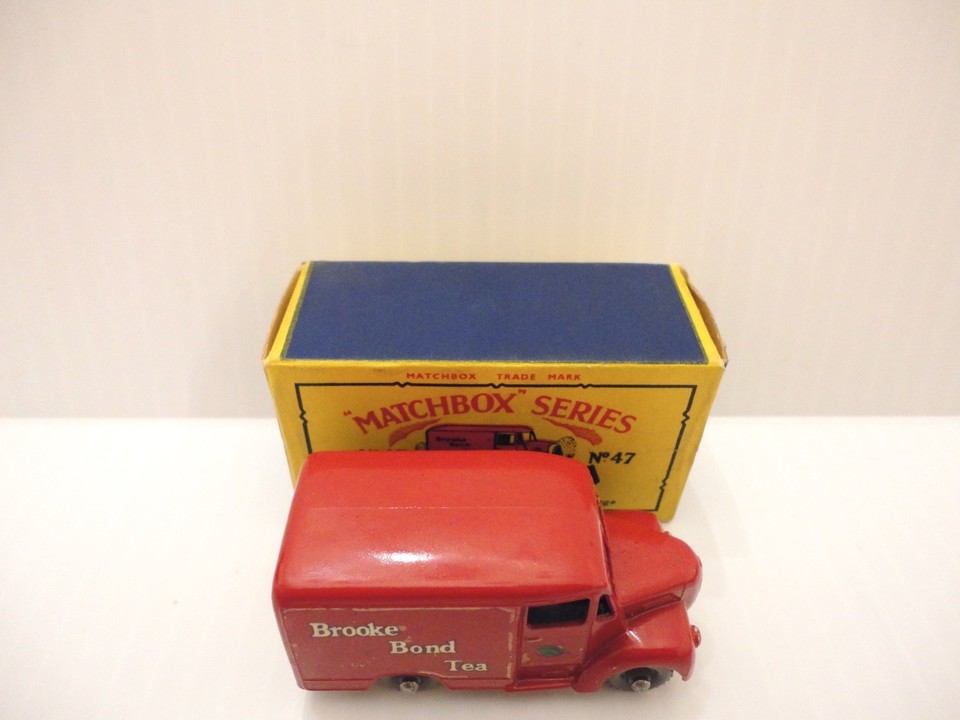 Matchbox/Lesney #47A 1 TON TROJAN VAN, scatola tipo B, in ottime