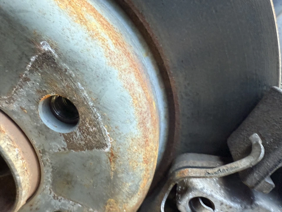 ⭐️ BMW 528i 535i F10 Left Driver Front Suspension Spindle Control Arm Knuckle - Image 2 of 4