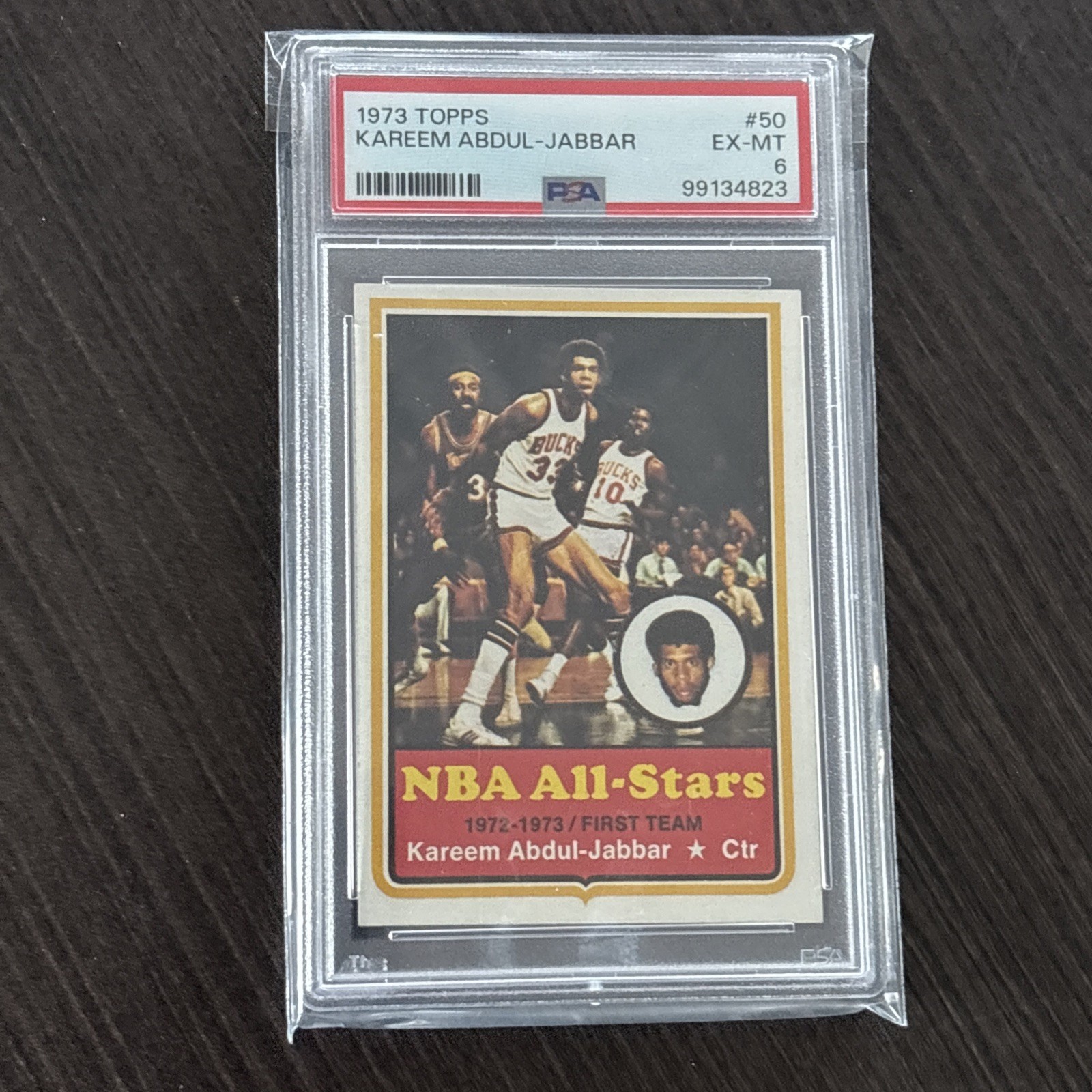 1973-74 Topps - Kareem Abdul-Jabbar #50 PSA 6 view 1