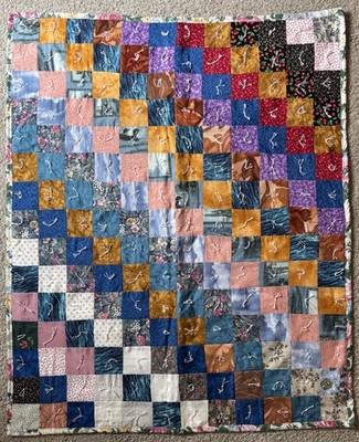 Antique Zigzag Block Design Quilt
