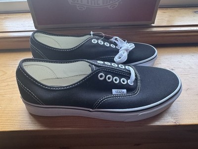 NEW Vans Authentic Black Canvas VN000EE3BLK. Unisex - Men s 7.5 / Women s 9