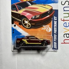 2011 Hot Wheels Faster Than Ever 2010 Ford Mustang GT Green Lantern Variation