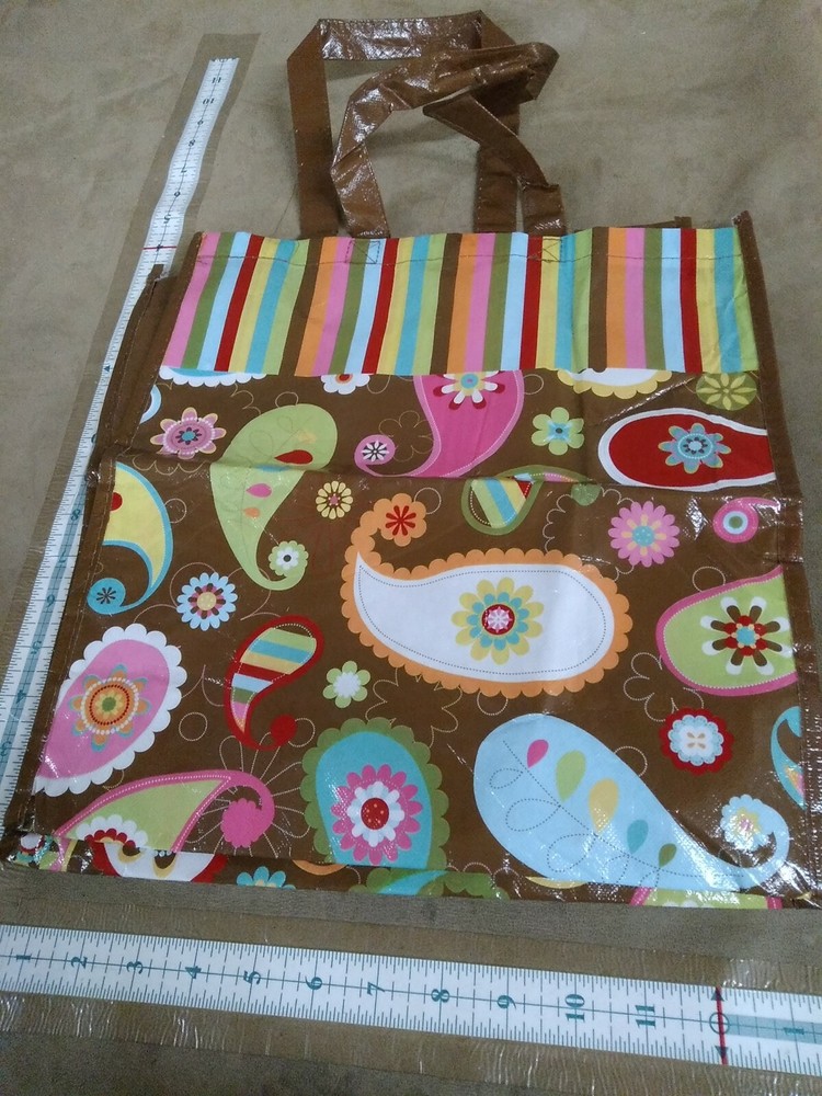 Mini Tote Bag with Colorful Leaf Clip Pattern Design