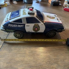 1965 Battery Operated Police Highway Patrol Tin Car P.D. 6017 From Japan