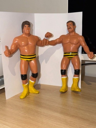 LJN WWF THE KILLER BEES B. BRIAN BLAIR & JIM BRUNZ...