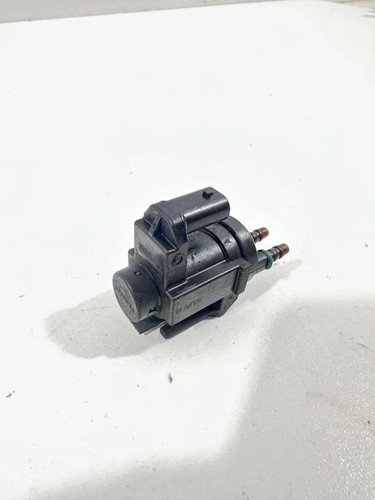 BMW 2 Gran Tourer F46 Vakuumventil 8570591 1.50 Diesel 2016 33473205