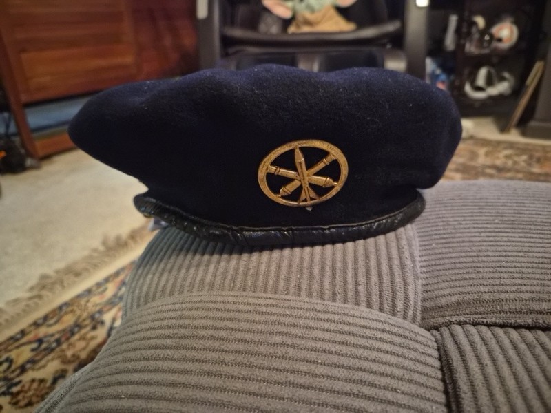 Vintage French Anti-Air Artillery Military Beret with Badge