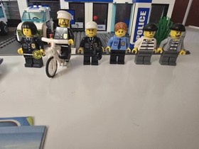 LEGO City: Police Station (7498) & Police Helicopter (7741) Both 100% Complete