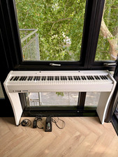 Kawai CL26W 88-Key Weighted Digital Piano – Satin White – Excellent Condition
