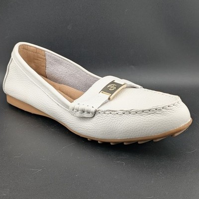 Giani Bernini Womens Size 8M Dailyn Tumbled White Leather Loafers w/ Memory Foam