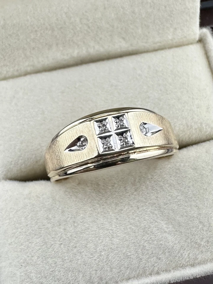 10k Yellow Gold Diamond Men's Grid Cluster Ring Band 1.70dwt 2.6g - image 1 of 4