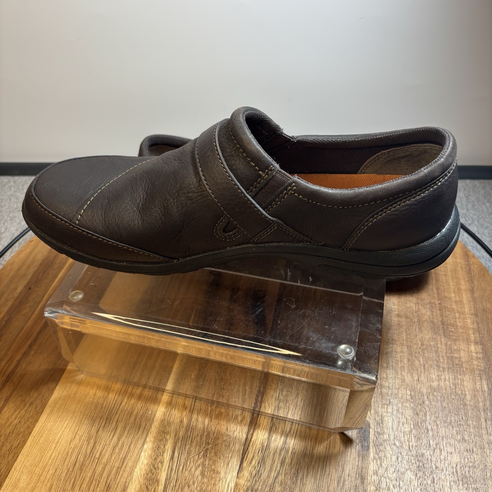 Scarpa slip on Merrell in pelle espresso DASSIE con fibbia taglia US 10 5 M