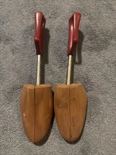 FLORSHEIM Travel Shoe Trees Cedar Wood Rochester #5 Red Handle Pair