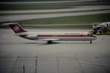 Dia C-FTMM McDonnell Douglas DC-9-32 Air Canada 06/1978 35mm gerahmt OP-K5-65