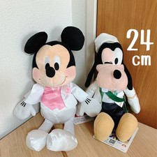  Unused/Tag Included Disney Mickey Mouse  Goofy Plush 2 Items Disney