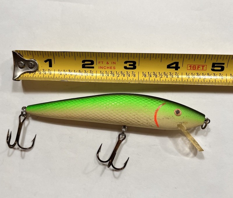 Vintage Rare Luhr-Jensen Sea Bee Floater/Diver Lure In Green/Black/Cream Color!!