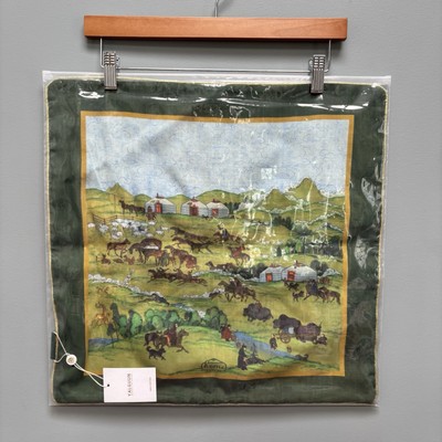 YALGUUN Mongolian Scene Green Decorative Pillowcase