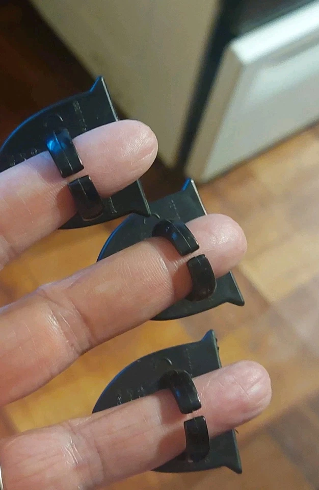 Monster High G1 2011 Cupcake Cake Topper Plástico Fiesta Anillos Juego de 3 Foto 2 de 2