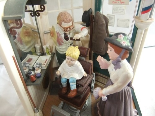 Enesco 1989 Barber Shop "Sweet Adeline" Multi-Action Music Box w/ Light - Picture 4 of 12
