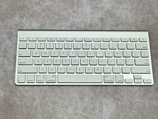GENUINE Apple Wireless Bluetooth Keyboard A1314 Aluminum Free Shipping Excellent