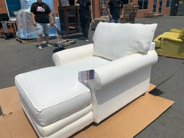 Newton Klaussner 2 Arm Chaise Lounge