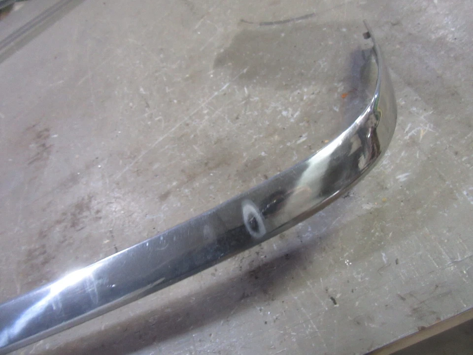 Ford Custom 300 1959 sedán de 2 puertas exterior ventana trasera moldura superior pieza Foto 4 de 4