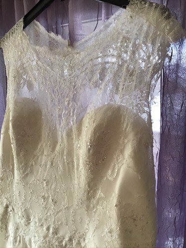 IVORY Sleeveless Sweetheart Neck Hand Beaded Lace Overlay Wedding Dress Size 22 - Picture 5 of 22
