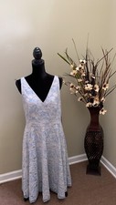 Vince Camuto Women Dress NWT Size 2