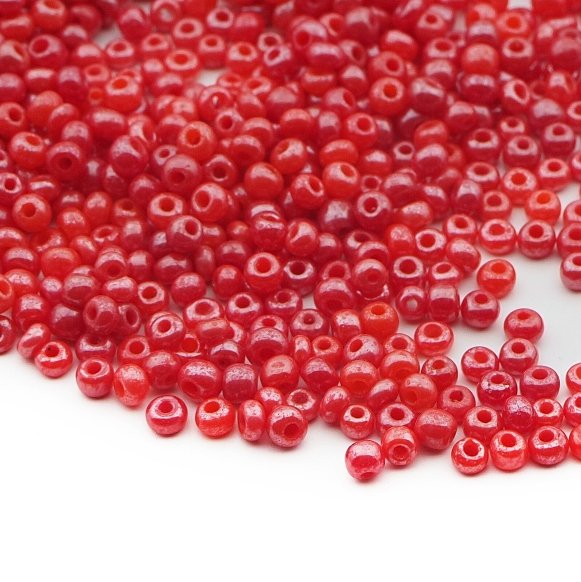 Lot (1000) Czech vintage red lustre glass seed beads | eBay