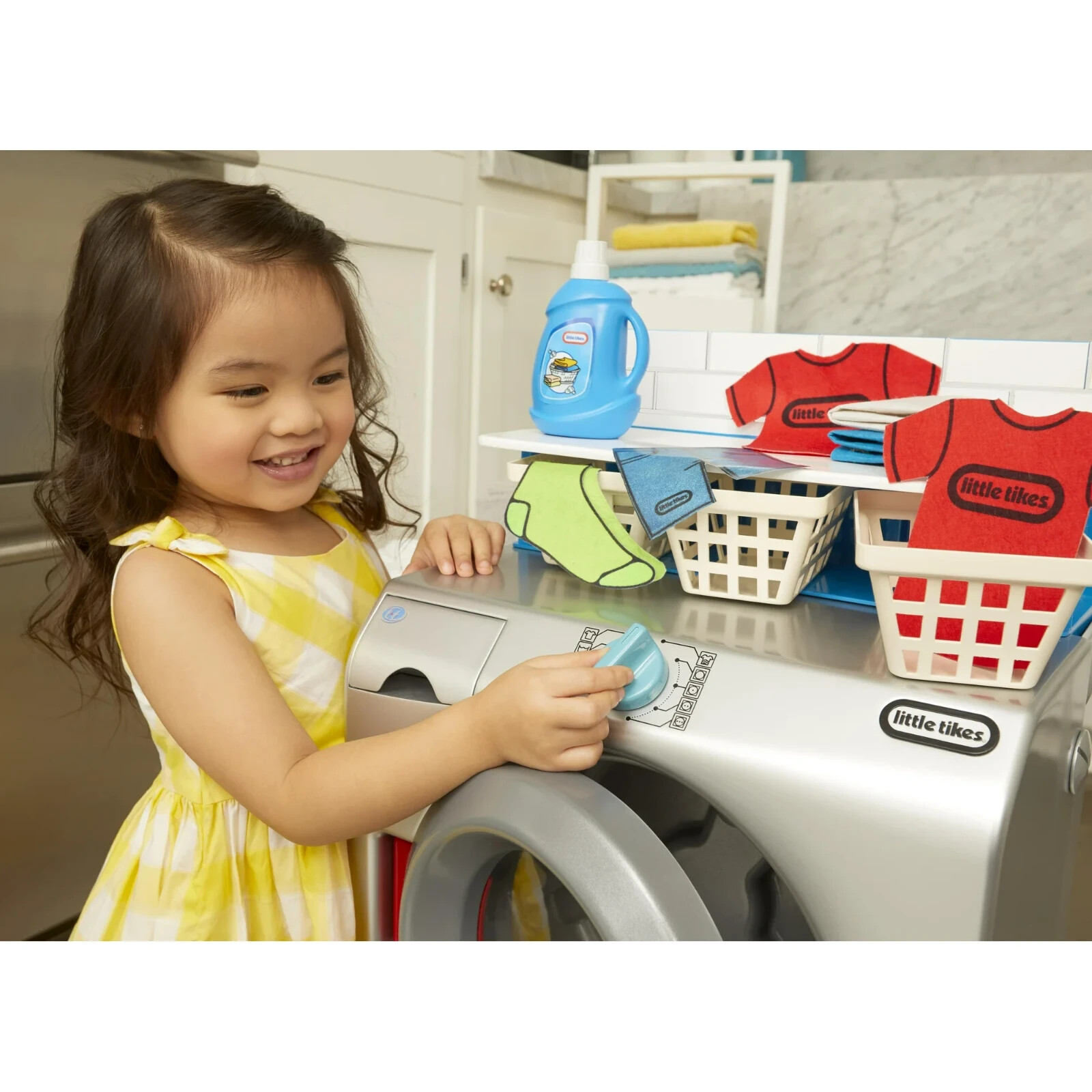 Little Tikes Washer Dryer Toy: Fun Pretend Play for Kids 2+ with 11 Accessories