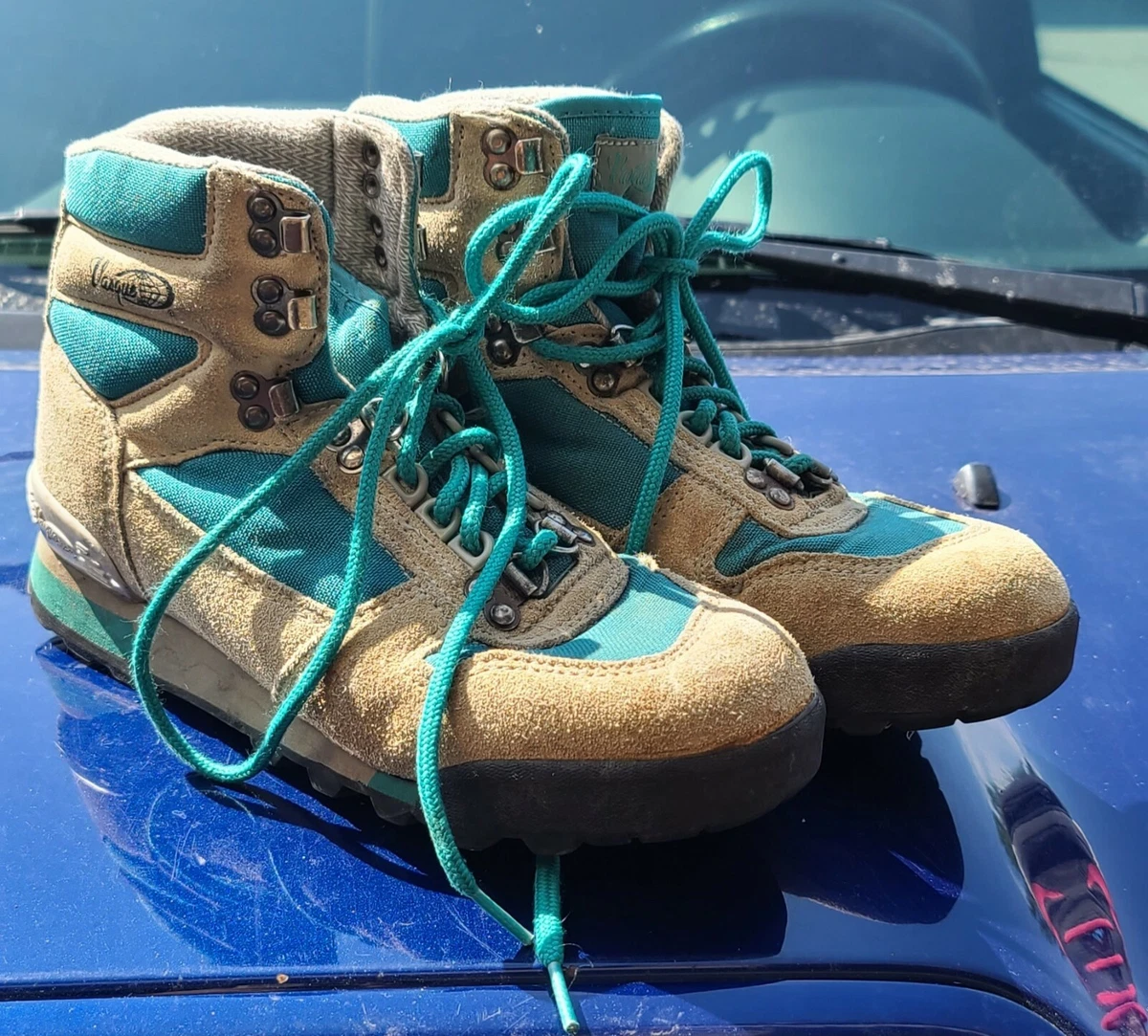 Vintage vasque top hiking boots