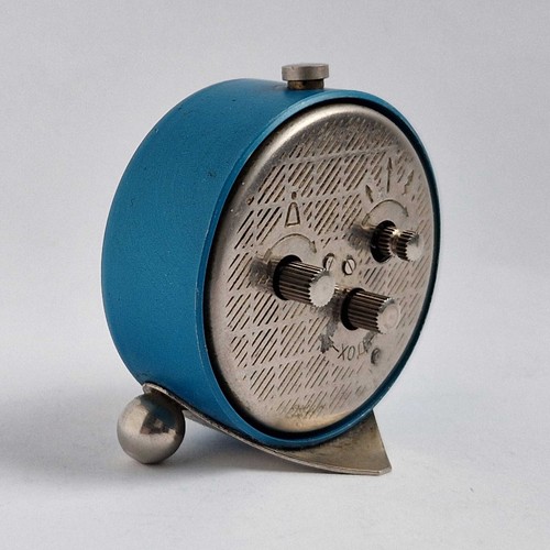 VINTAGE Soviet VERY SMALL mechanical Alarm clock RAKETA. USSR serviced Working - Picture 7 of 15