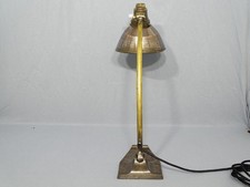 EKA Art Deco Tischleuchte mit Drehschalter und Stoffummantelter Anschlussleitung