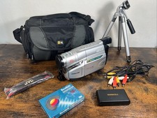 JVC Compact VHS Camcorder BUNDLE VHS C Model GR-AXM17U UNTESTED READ 