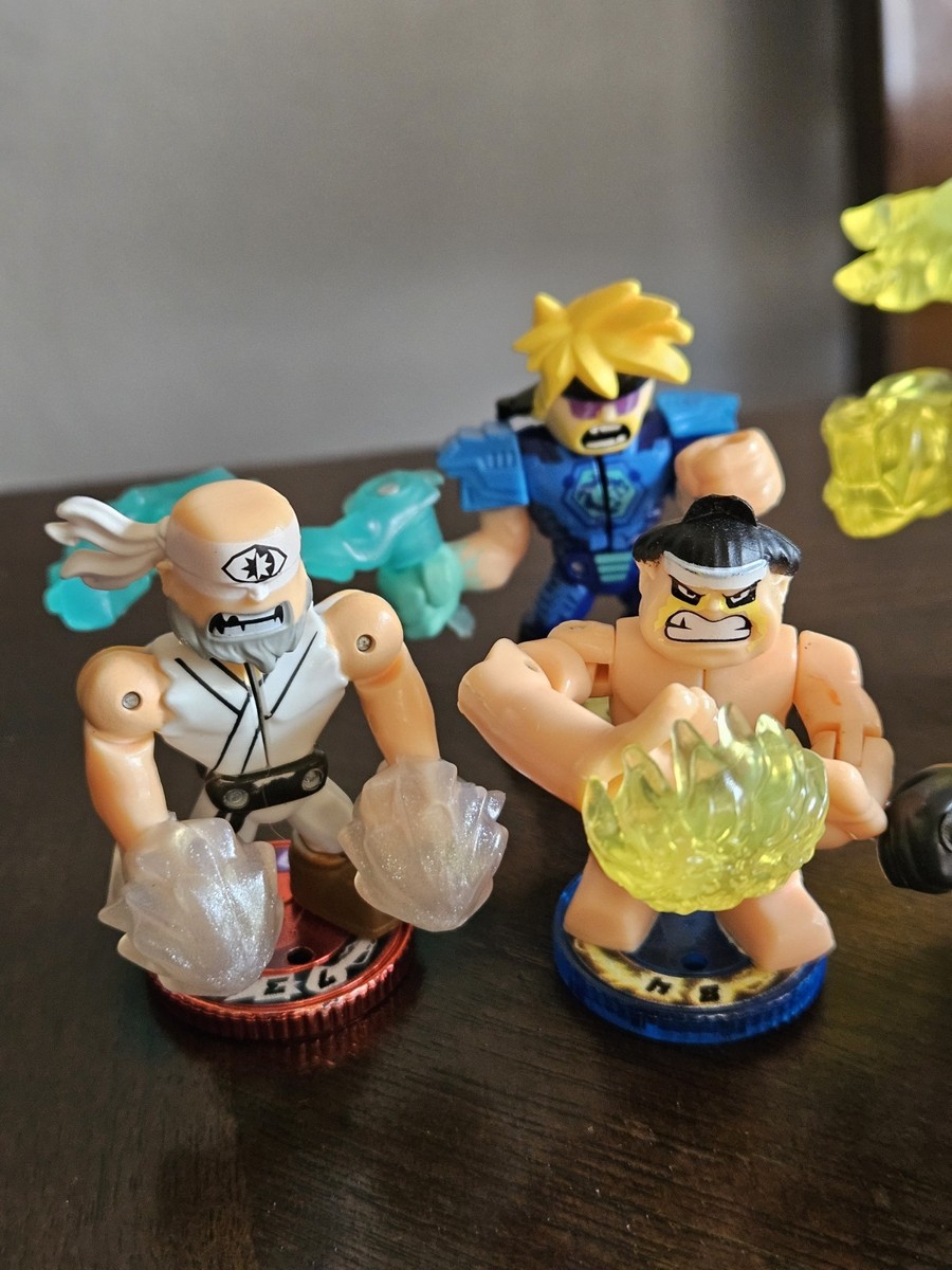 Lot Of 6* AKEDO Ultimate Arcade Warriors Figures + 1 Stand (Pre
