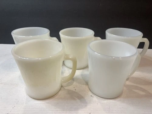 5 Vintage Fire King Anchor Hocking Coffee Mugs #1212 White Milk Glass D Handle