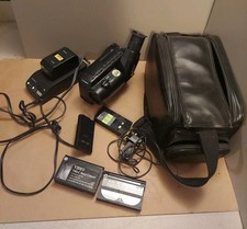 Sony CCD-TR64 8mm HANDYCAM Video 8 Camcorder with Batteries - Tested 