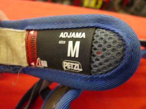 Petzl Adjama Klettergurt Größe M - Bild 2 von 13