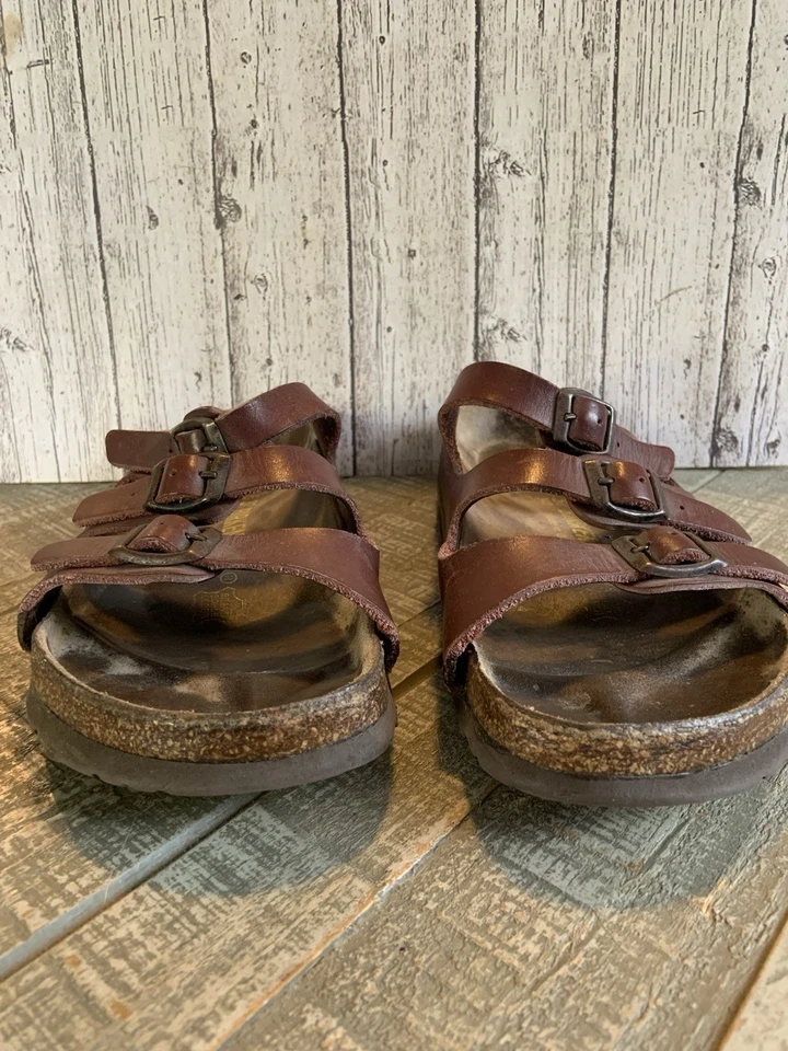 Sandalia Birkenstock Para Mujer Deslizable Cuero Marrón Talla 37 Ajuste Regular EE. UU. Talla 6 Foto 2 de 4