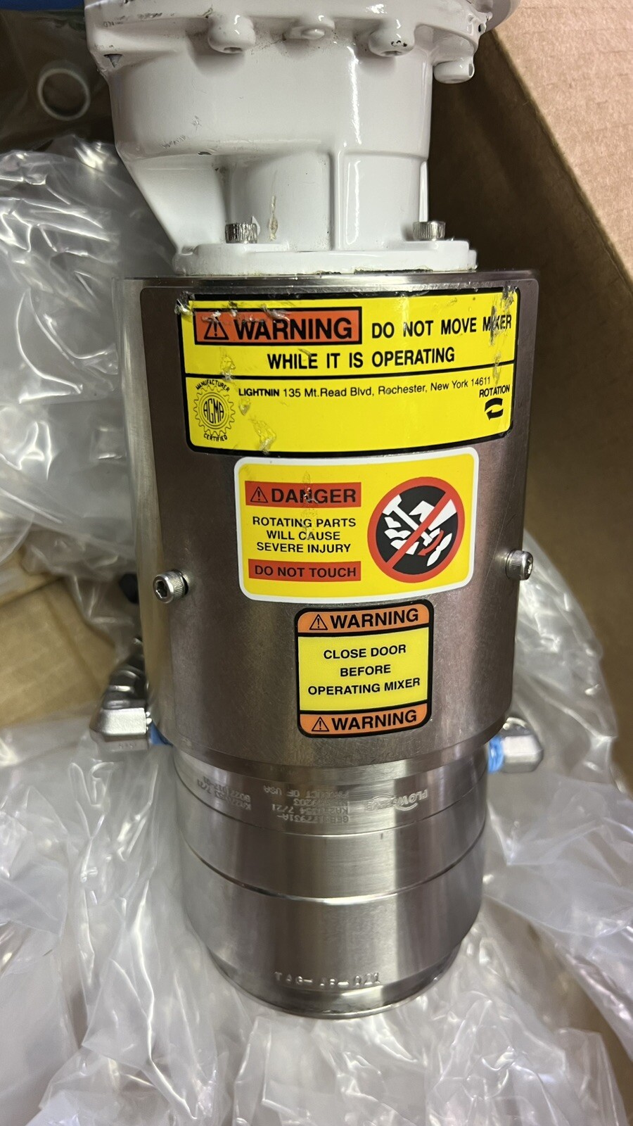 LIGHTNIN SanStart SVM4S15 Sanitary Vertical Mini (SVM) Mixers for cGMP Lab